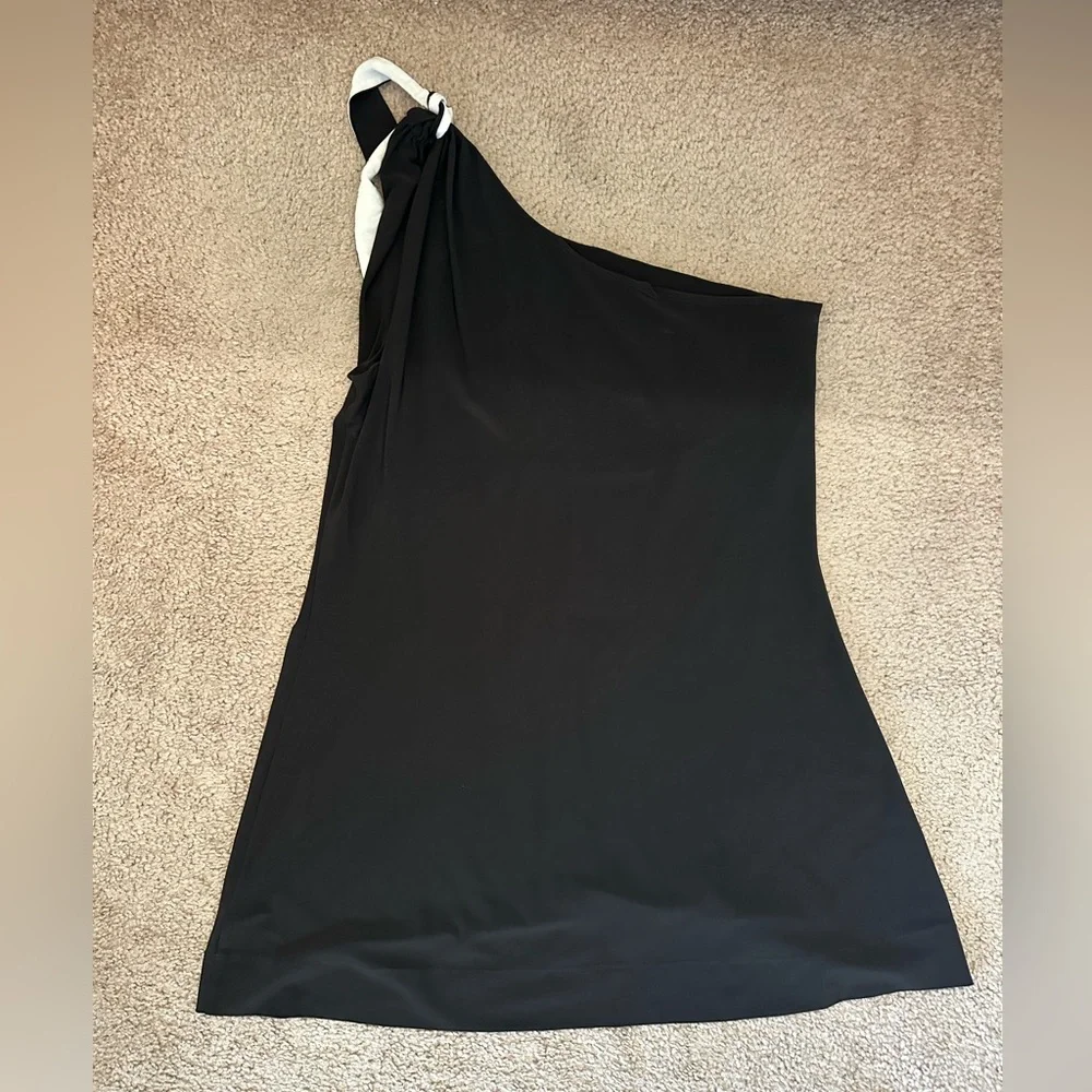 WHBM One Shoulder Top - Picture 2 of 2
